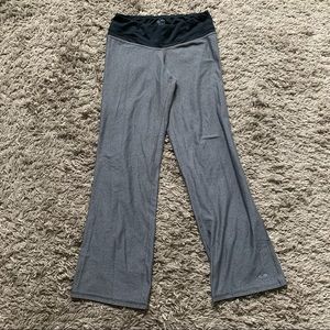 Champion | cropped yoga pants size xs